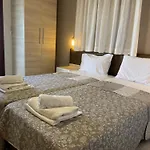 Panorama Dream Studios Apartments