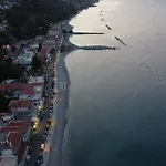 Gravanis Studios