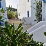 Εvi Evan Hotel