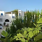 Εvi Evan Hotel