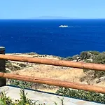 Captain\'S Pounda Suite