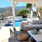 Villa Romee With Private Swimmingpool And Panoramic View On Elounda