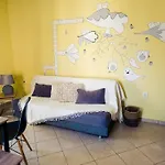 Syra Apartments