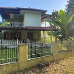 Villa-Litsa