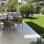 Nikiti Homes 100M From Beach