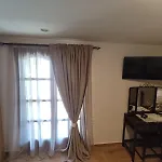Pelion Bee Guesthouse