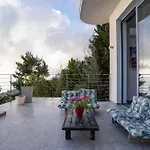 Serenity Boutique Suites
