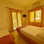 Anthoula House Sarti