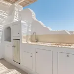 Deco Suites