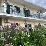 Lemon Art Hotel Apartments