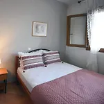 Goddesses Villa 1 In Nies