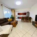Villa Elia