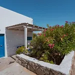 Gryparis\' Club Apartments