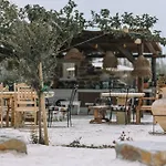 Archetypo Villas And Suites