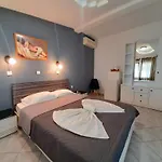 Paraga Rooms Pefkari