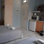 Almiriki Rooms