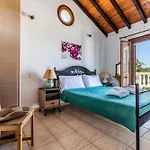 Skopelos Country Villas