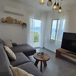 Lana\'S Place