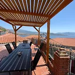 Q Apartments Molyvos