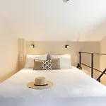 Elivia Boutique Suites