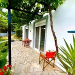 Chakalaka Resort