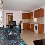Nikolaou Apartments Keramidi