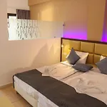 Adel Paradise