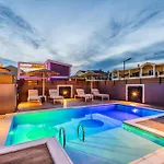 Tereza\'S Sunset Hotel