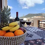 Depie Luxury Apartment In Pastida