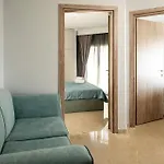 Peraiarooms Suites