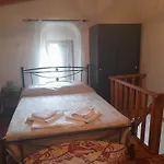Εξοχική Κατοικία Aνάβατος