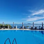 Oceanis Rooms Apartments