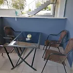 Mimi\'S Seaview Apartment