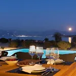 Big Blue Villas