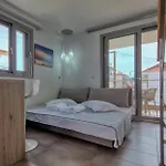 Villa Alimos