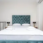 Alexmare Seaview House Mola Kaliva
