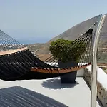 Kamini White I Villa