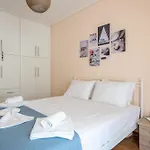 Rigas Apartment In Ilioupoli Athens