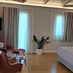 Verani Suites Lefkas Town