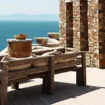 Melissaki Suites