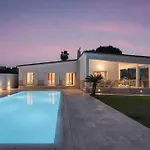 Melia΄S Villa