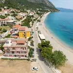Athena\'S Paradise Apartment
