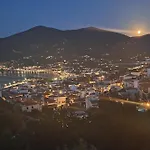 Marchie\'S Place - Spacious One Bedroom Apartment For Rent On Skopelos Island