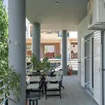 Elia Apartment Kanali