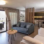 Ilios Luxury Apartment