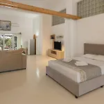 Maggano Paros Apartments 3