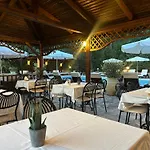 Agrili Apartments & Rooms