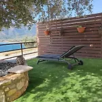 Waterview Villa