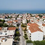 Work Of Art Apartment In Nea Michaniona