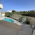 Rvg Rania House With Pool